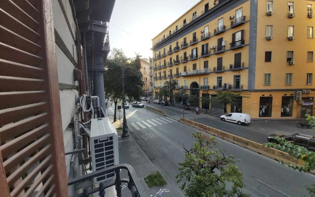 Dormire a Napoli Centro Holiday House