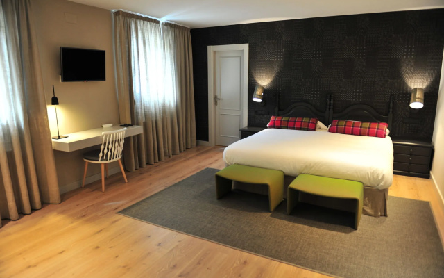 Hostal Lola