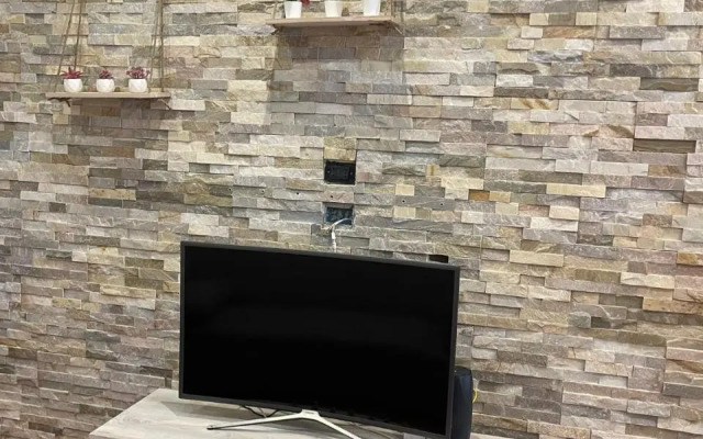 34 Arena House