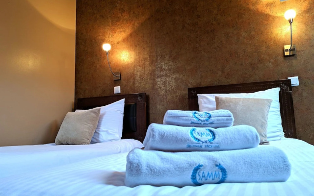 Samm Šeher Hotel