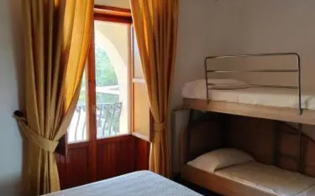 Hotel Valdirose