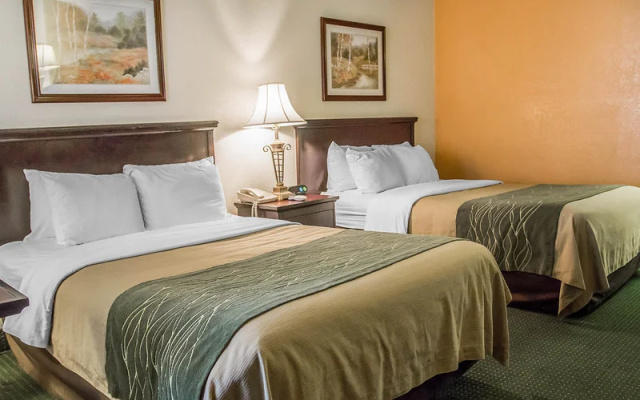 Quality Inn Riverside Near UCR And Downtown
