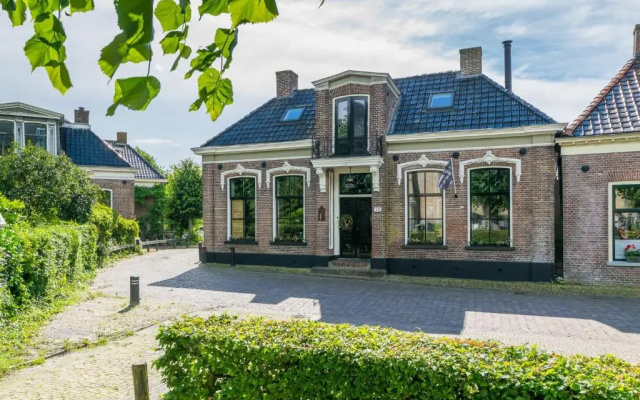 Mary's Place
