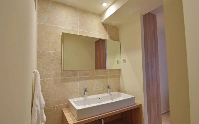 Secluded Apartment in Villesèque with Pool