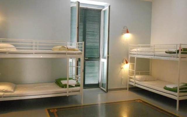 La Controra Hostel
