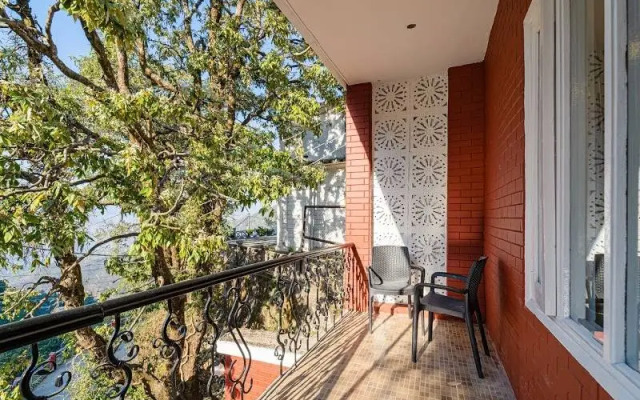 Mango Tree Courtyard Mussoorie