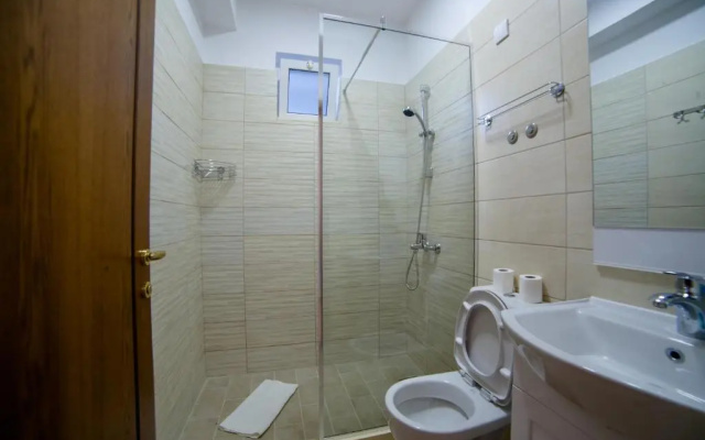 Apartments Kollari