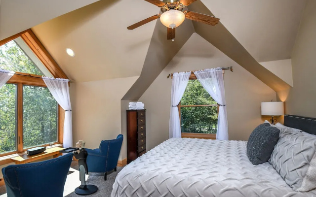 Wispering Heights 4 Bedroom House