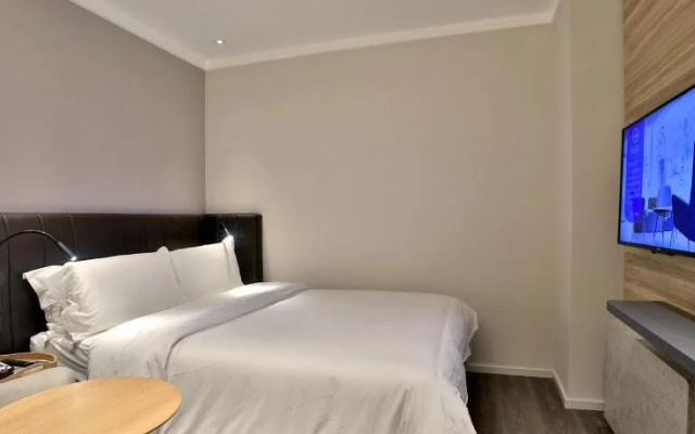 Hanting HotelHangzhou Wulinmen Hushu South Road