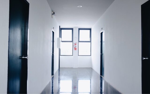 The Room Apartment