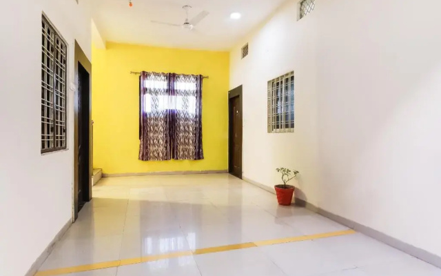 Hotel Narmada Palace by OYO Rooms