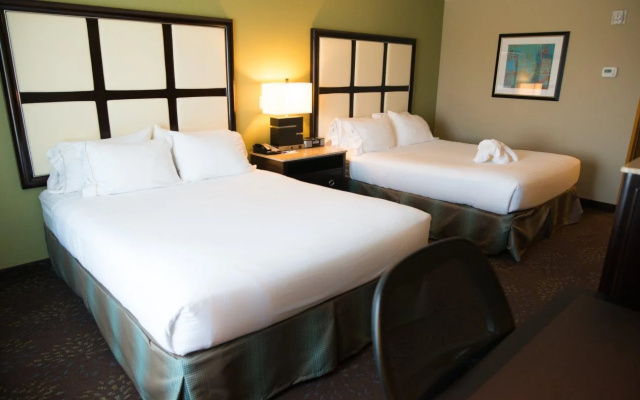 Holiday Inn Express - Albert Lea