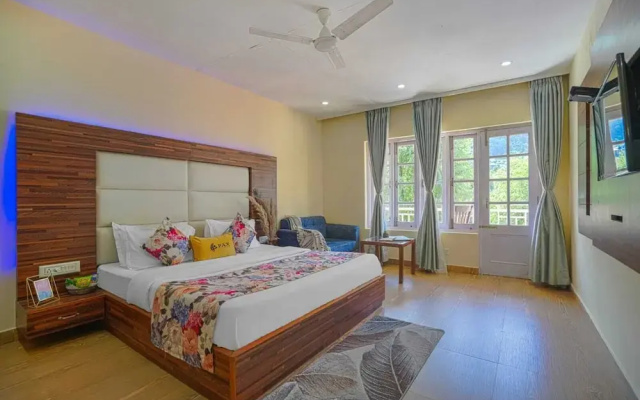 Pax Hotel Rock Villa