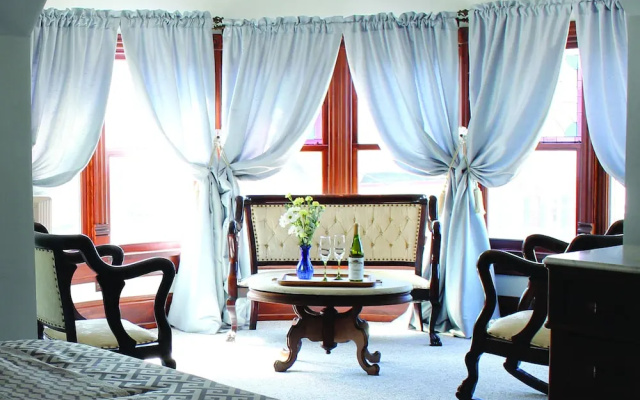 The Gage Mansion B&B
