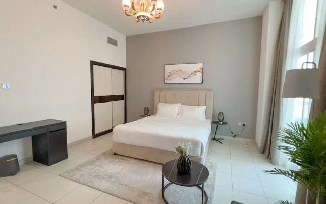 HomesGetaway-Studio in Glitz 1 by Danube