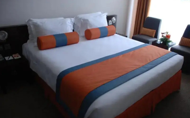 Lotus Hotel Apartments & Spa, Marina вид на фасад
