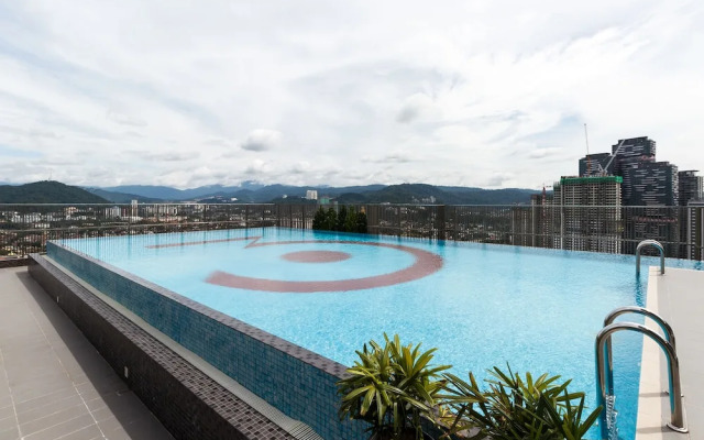 OYO 553 Home 3 Towers Studio