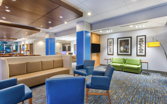 Holiday Inn Express Williamsburg by IHG