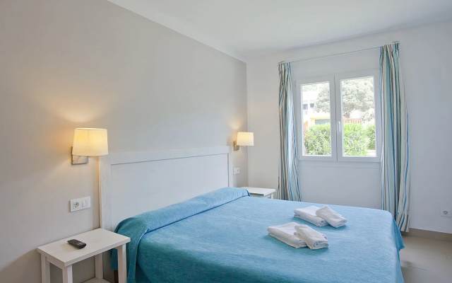 Apartamentos Seth Mestral y Llebeig