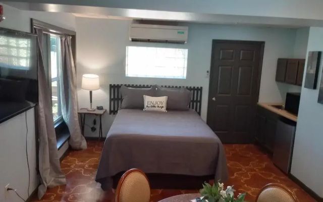 Elk River Hotel