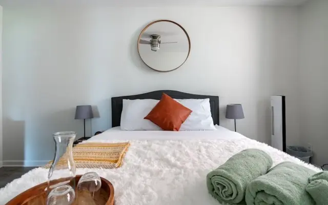 Jungle House Modern Lofts – Arena District & Short North