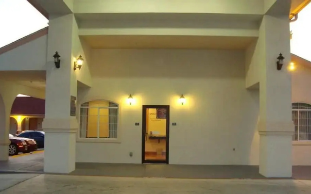 Winnquest Inn Near Ft. Sam Houston