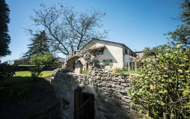 Apartment in Darney With Meadow Views