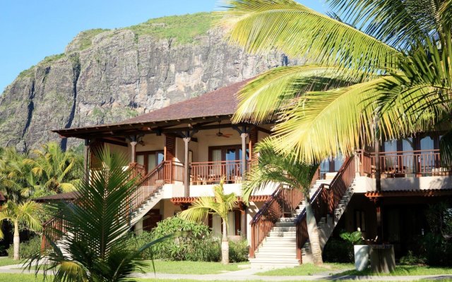 LUX* Le Morne in Le Morne, Mauritius from 625$, photos, reviews - zenhotels.com hotel front
