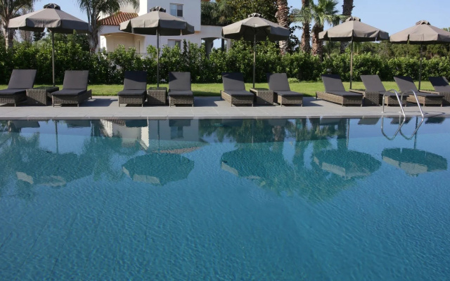 Hotel Lagouvardos Village