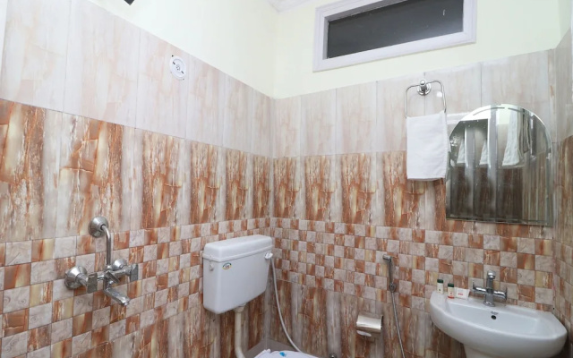 OYO 14130 Home 2Bhk Comfy Shyamkhet