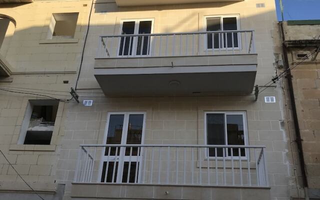 Апартаменты Macicu Entire Apartment Birzebbugia Бирзеббуджа вид на фасад