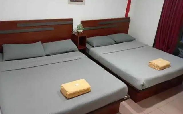Evonne Budget Hotel