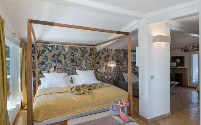 Mediterranea Luxury House