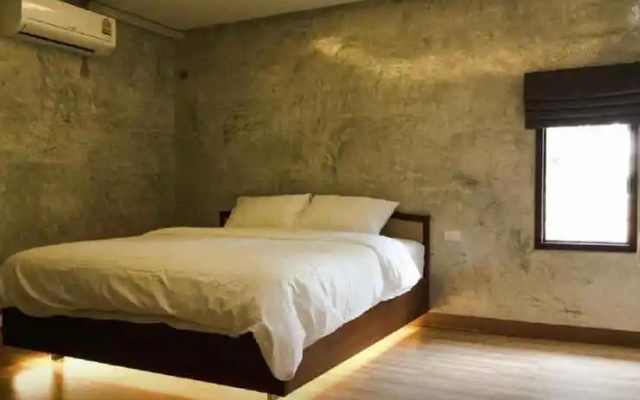 Nai Suan Inn