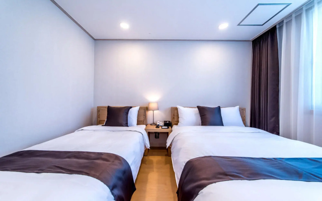 Zamong Hotel