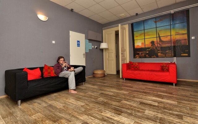 Отель Hostel One Home Чехия, Прага - отзывы, цены и фото номеров - забронировать отель Hostel One Home онлайн комната для гостей