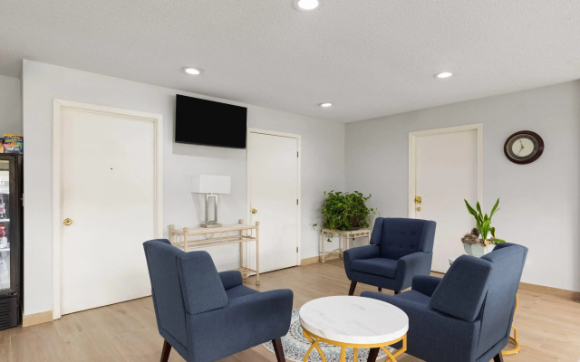 Baymont by Wyndham Richburg/Chester Area
