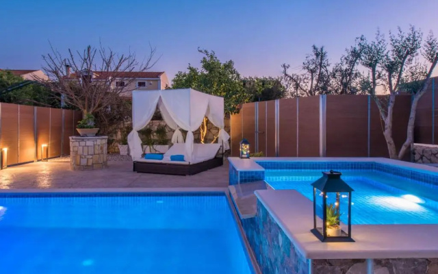 Villa Garden Star