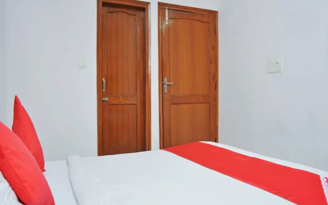 Oyo 23465 Sky Residency