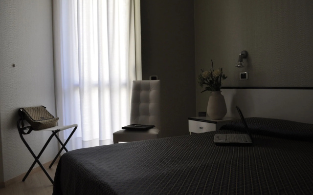 Hotel Est