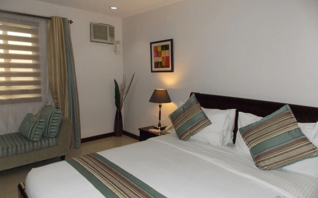The Suites at Calle Nueva