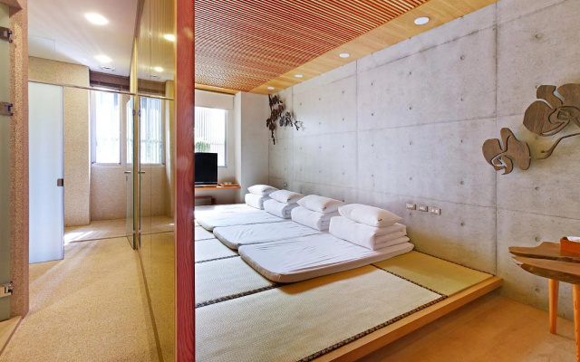 Wood Whispering Residence