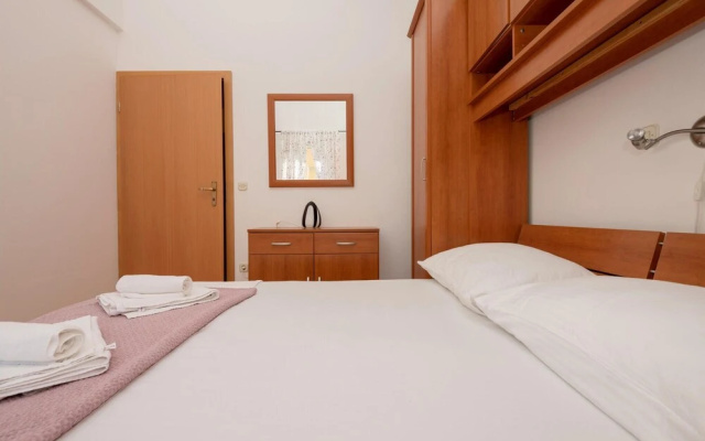 Awesome Apartment in Promajna With Wifi and 1 Bedrooms