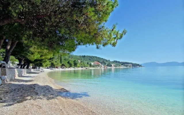 Holiday Apartment Beach House IVA App.1
