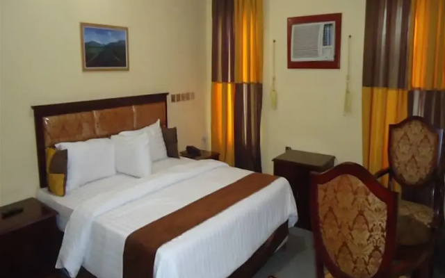 Pefas Ville Hotel