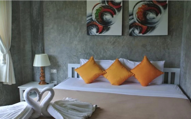 Ban's Avenue Guest House