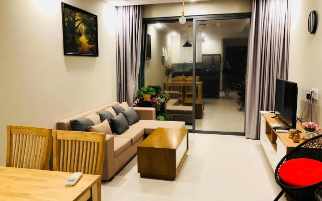 Gold View APT1/2bed/2bath/free pool and Gym