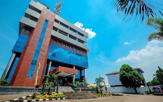 Airy Batununggal Soekarno Hatta 452A Bandung