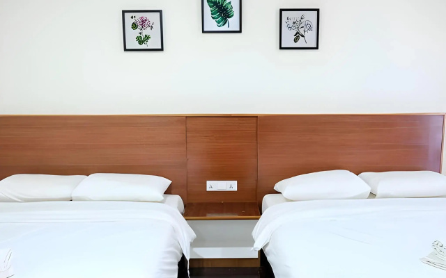 Landcons Hotel