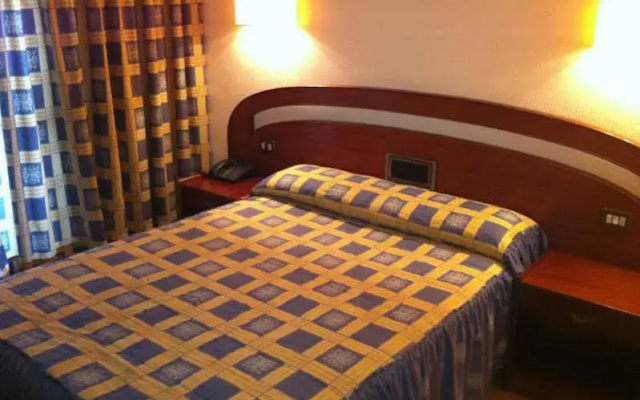 Don Hotel